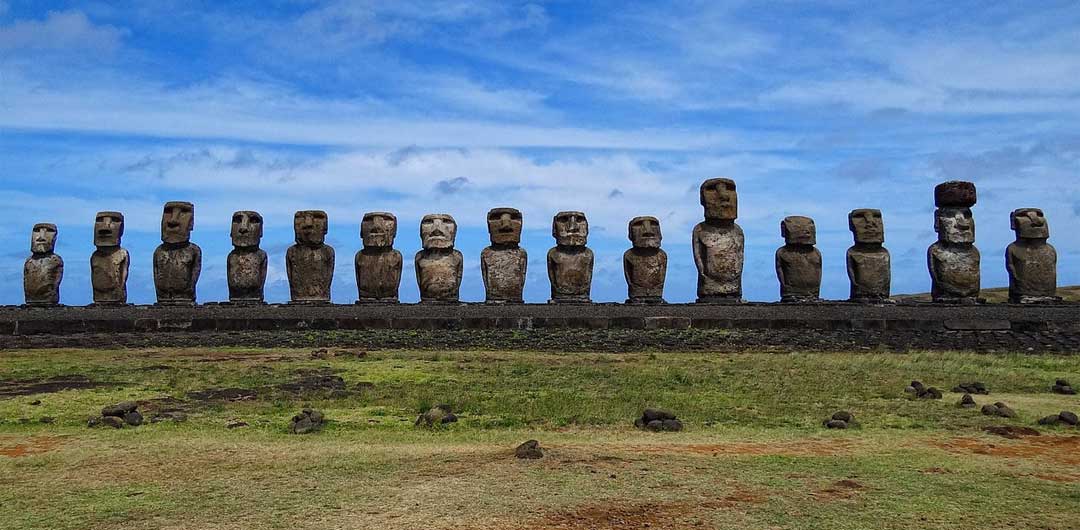 Moai, Stay Curioussis